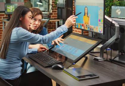 Digital Graphic Designer